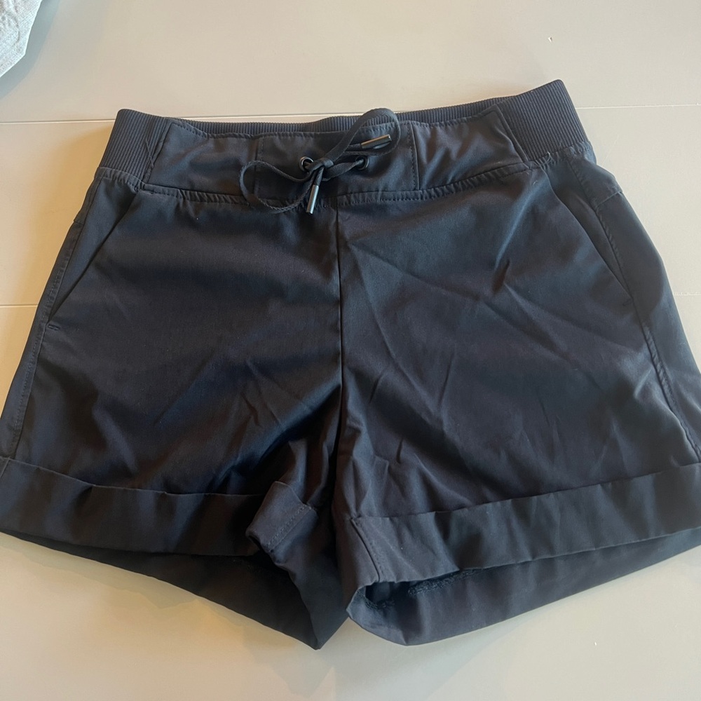 90 Degree shorts